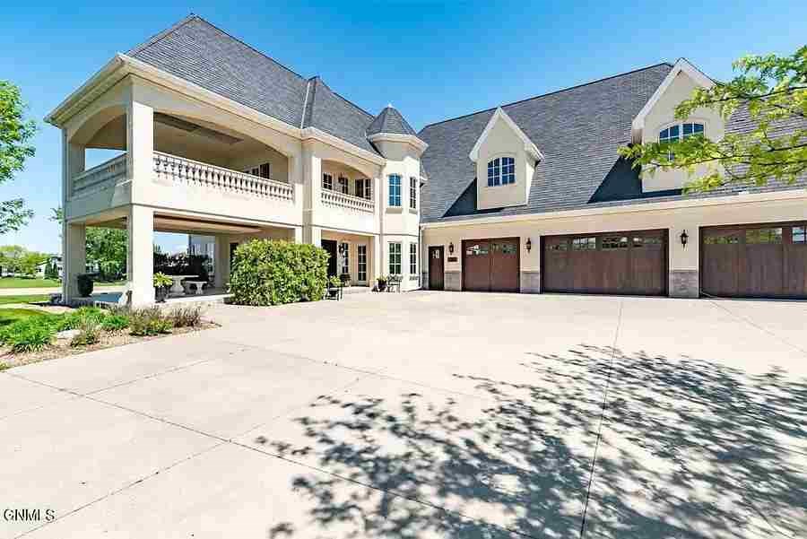 Previous Most Expensive Home For Sale in North Dakota